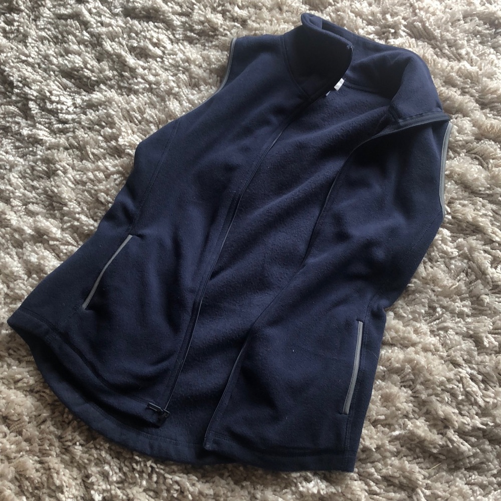 Old Navy Vest ❤️